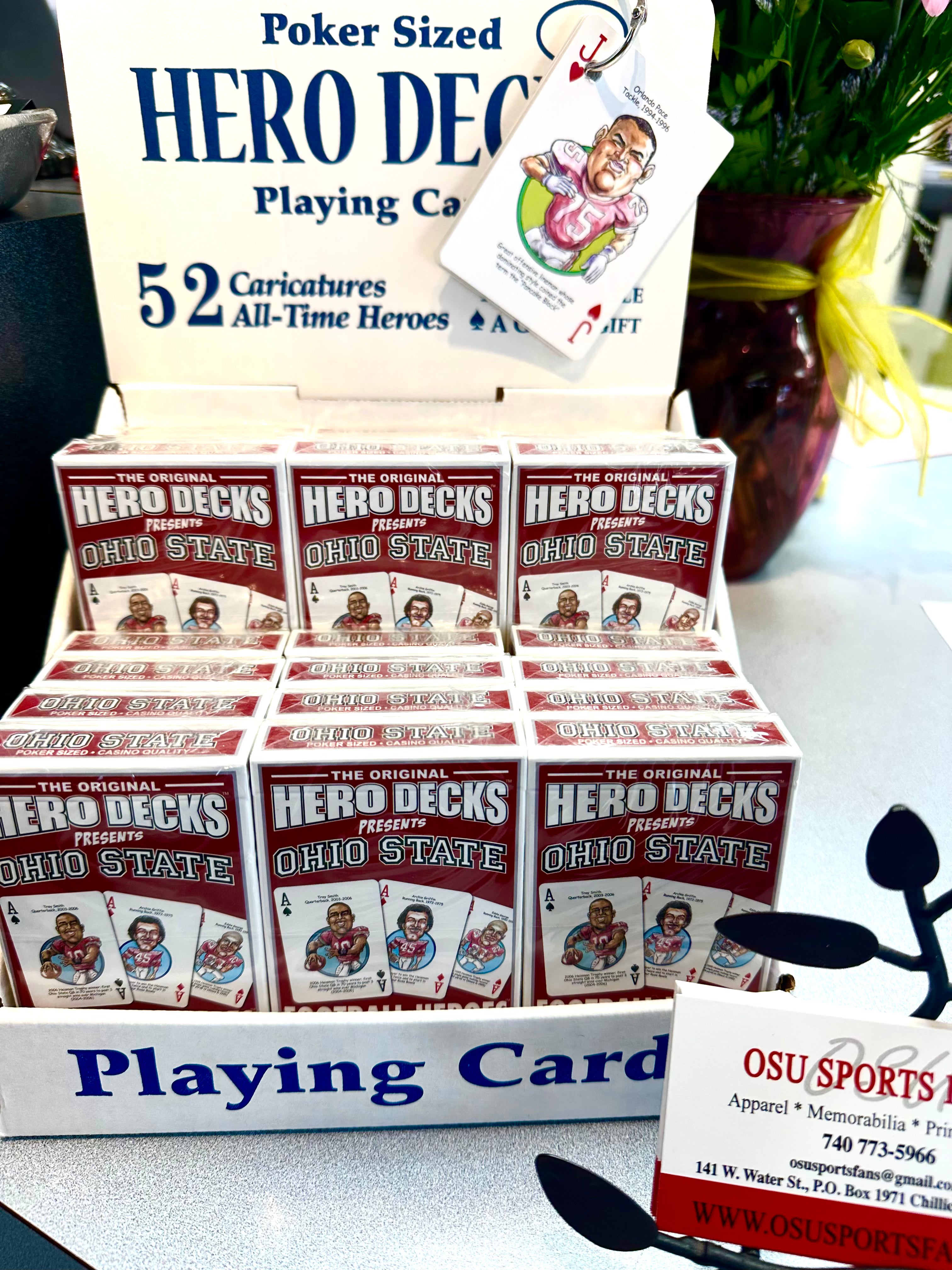 stand OHIO STATE FOOTBALL HEROES – HERO DECK PLAYING CARDS